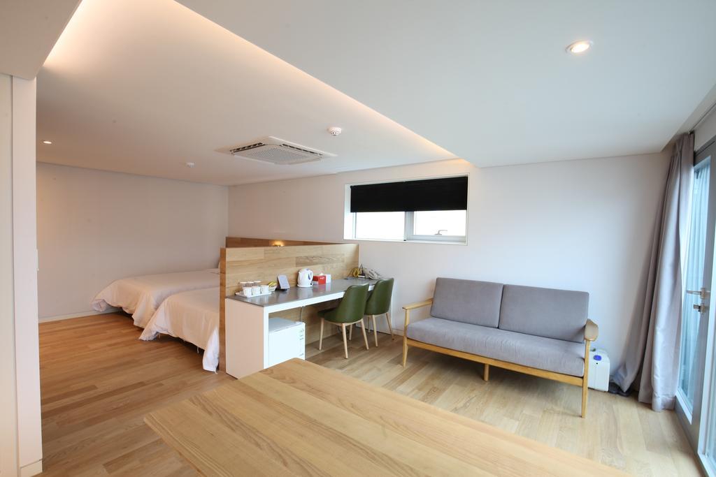 Angel Hotel Busan Exterior photo